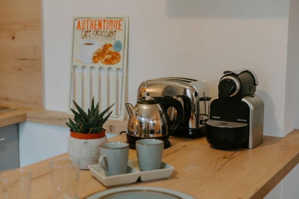 Les Berges Du Roubion Studio Cosy Et Moderne Montélimar Zewnętrze zdjęcie